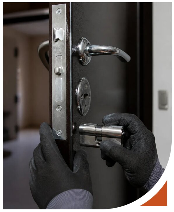 Замена замков Abloy срочно с гарантией и выездом в Кингисеппе